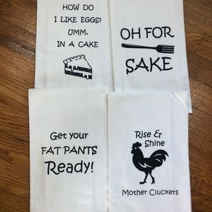 4 kitchen hand towels